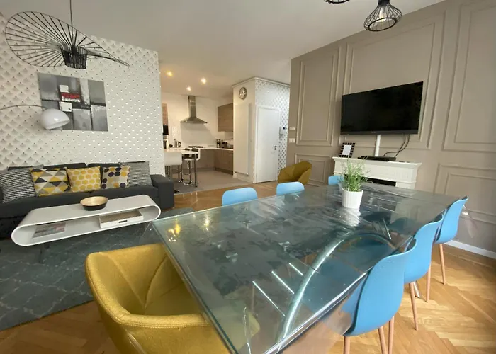 La Bonneterie Grand Appartement Part Dieu De Charme Pour 8 Personnes