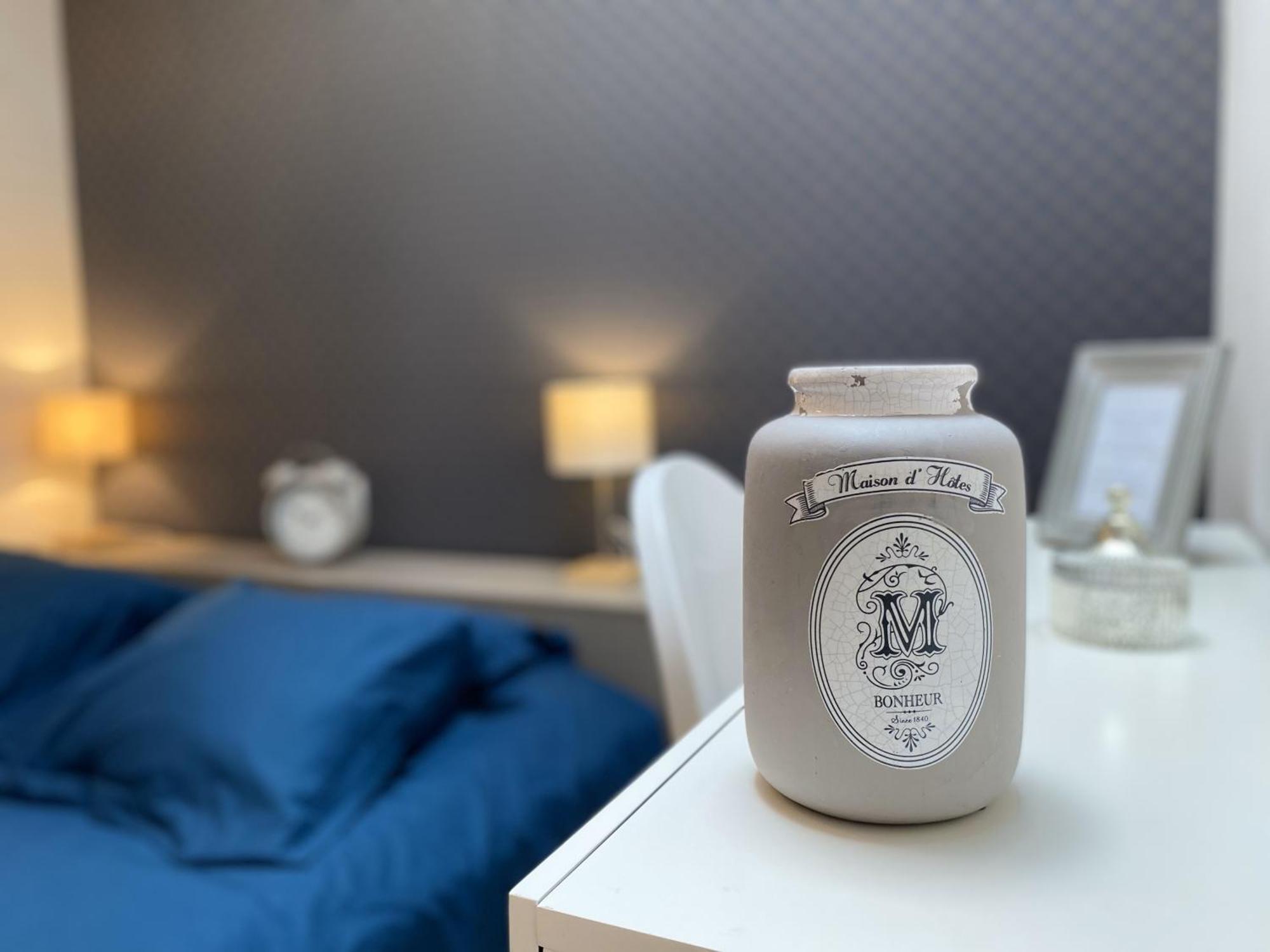 La Bonneterie Grand Part Dieu De Charme Pour 8 Personnes Apartment *